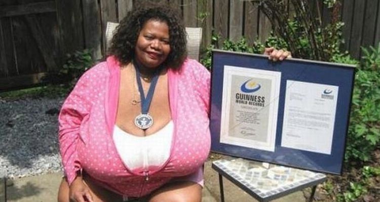 This Women Has The Largest ‘natural Boobs In The World Lifecrust