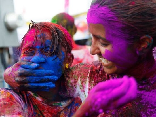 Holi-safety-tips